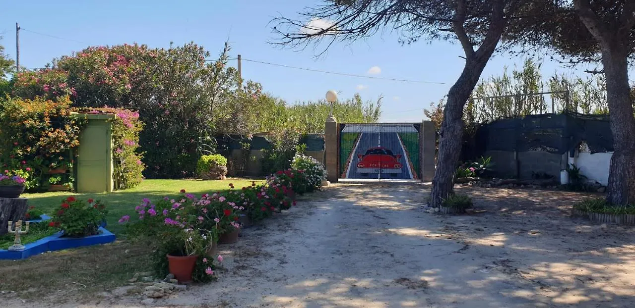 En Finca Las Dunas Dos Chalets Con Jacuzzis En Primera Linea De Playa , Uno De 4 Dormitorios Y Otro De 2 Dormitorios, Llama Al Seiscientos Veintisiete Cuatrocientos Diecisiete Trescientos Noventa Y Ocho روتا 0*,  إسبانيا
