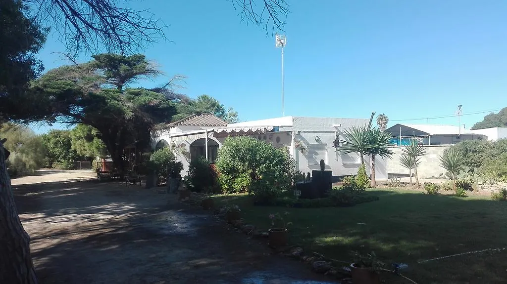 En Finca Las Dunas Dos Chalets Con Jacuzzis En Primera Linea De Playa , Uno De 4 Dormitorios Y Otro De 2 Dormitorios, Llama Al Seiscientos Veintisiete Cuatrocientos Diecisiete Trescientos Noventa Y Ocho Rota Dom wakacyjny