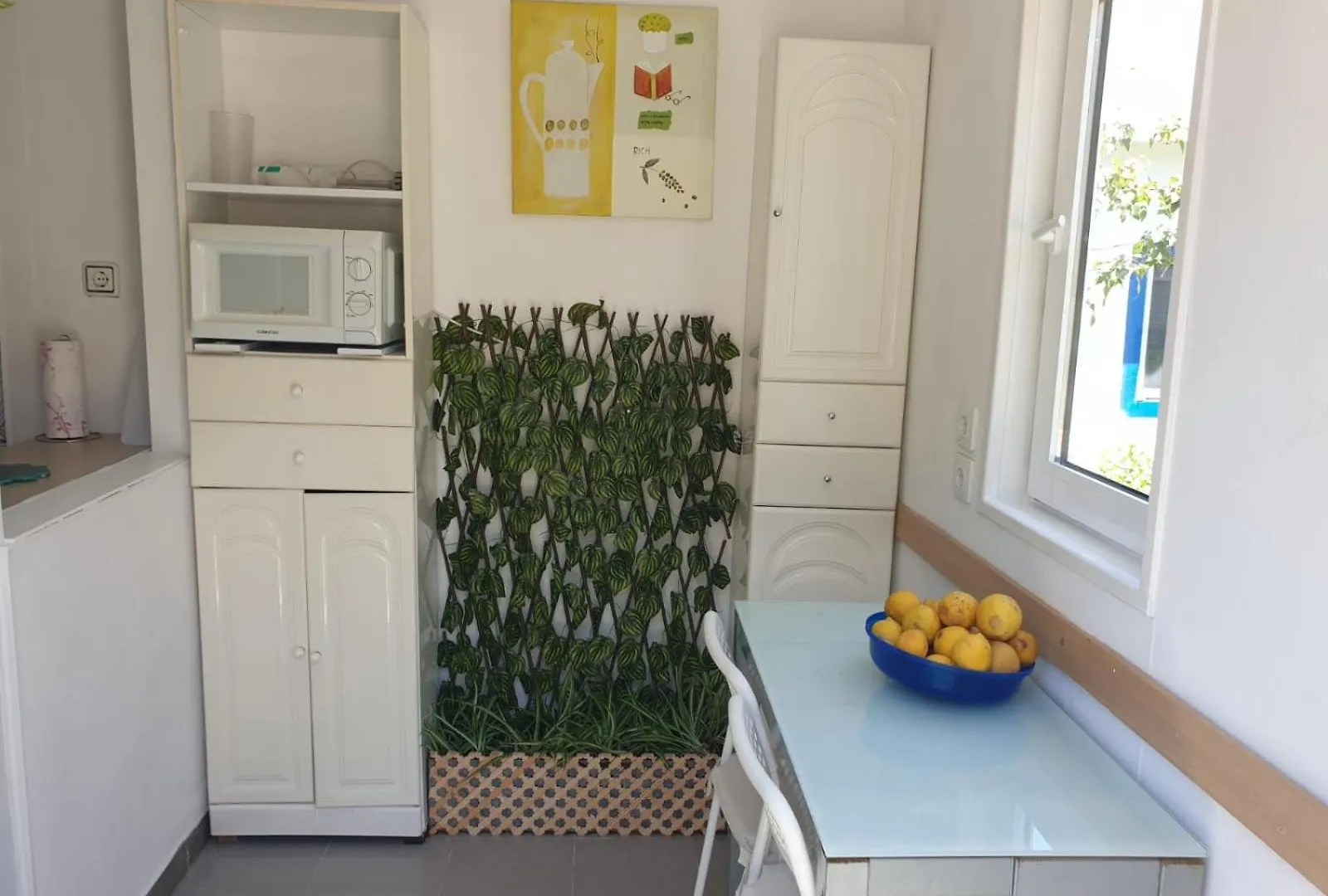 Holiday home Finca Las Dunas: Beachfront Chalets with Jacuzzis Rota